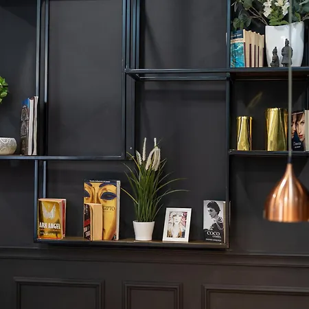 Apartment Maison Noir *